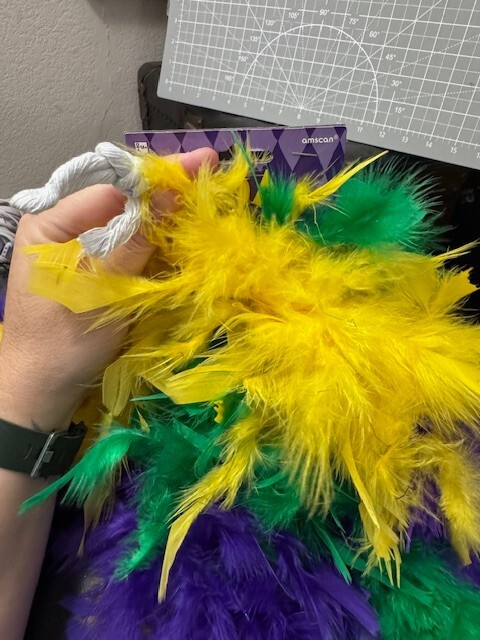 Amscan 6ft. Mardi Gras Feather BOA Party Accessory Favor New!!!