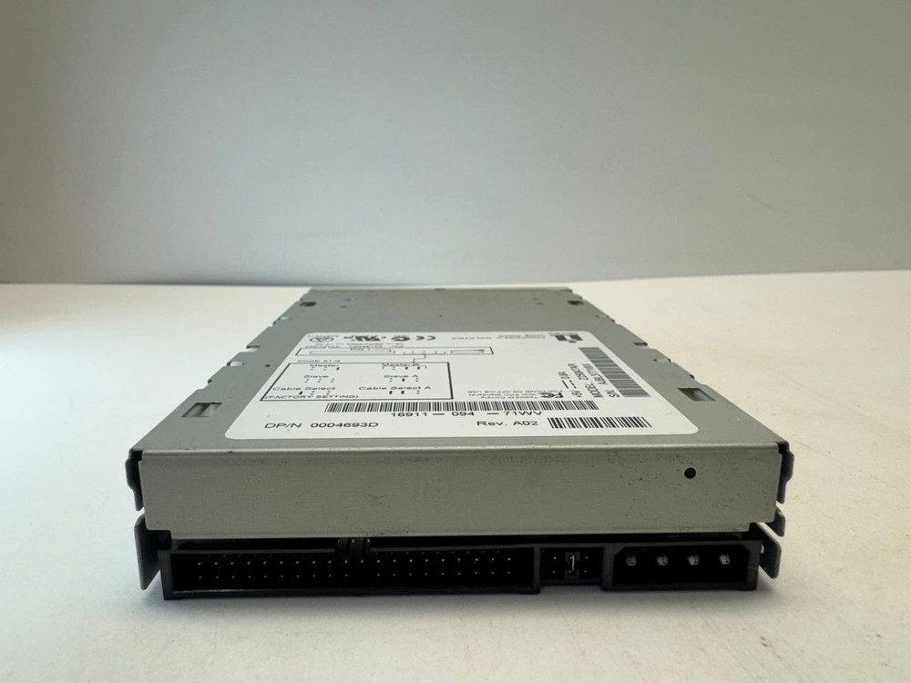 Iomega Zip 250MB Internal IDE ATAPI Drive Z250ATAPI - Vintage Retro Computing