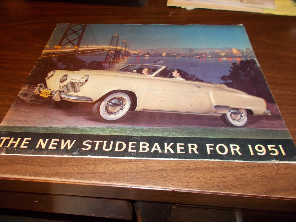 1951 Studebaker Deluxe Sales Catalog/ FREE Shipping