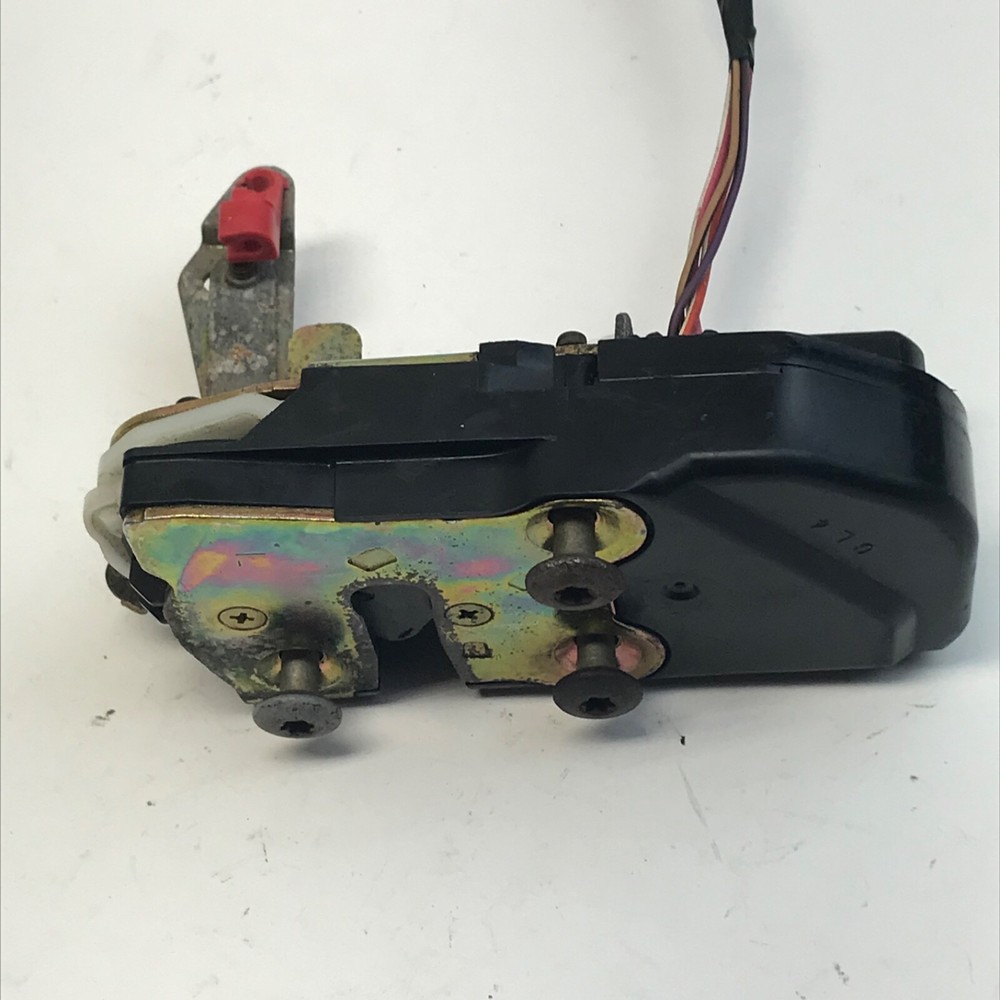 04 - 07 Jeep Liberty Trunk Latch Tailgate Lock Latch Actuator 2004-2007 05 06