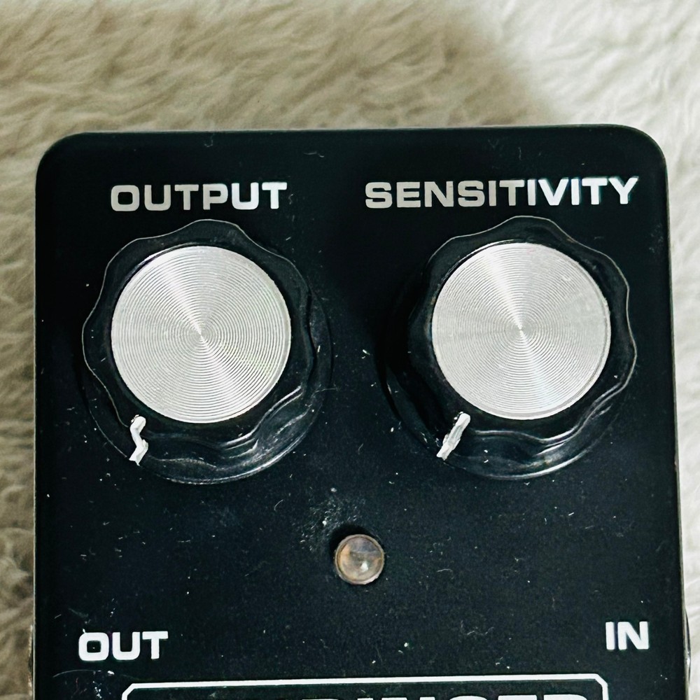 BEHRINGER DYNAMICS COMPRESSOR DC9 Electric Guitar Pedal