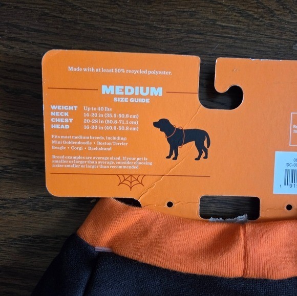 New HYDE & EEK! Medium Halloween Sweatshirt