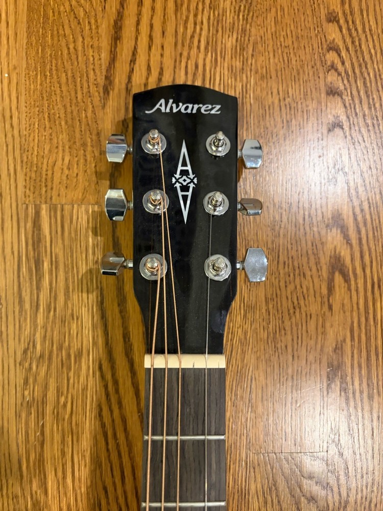 Alvarez Rf-26, #S21111167 With Soft Bag