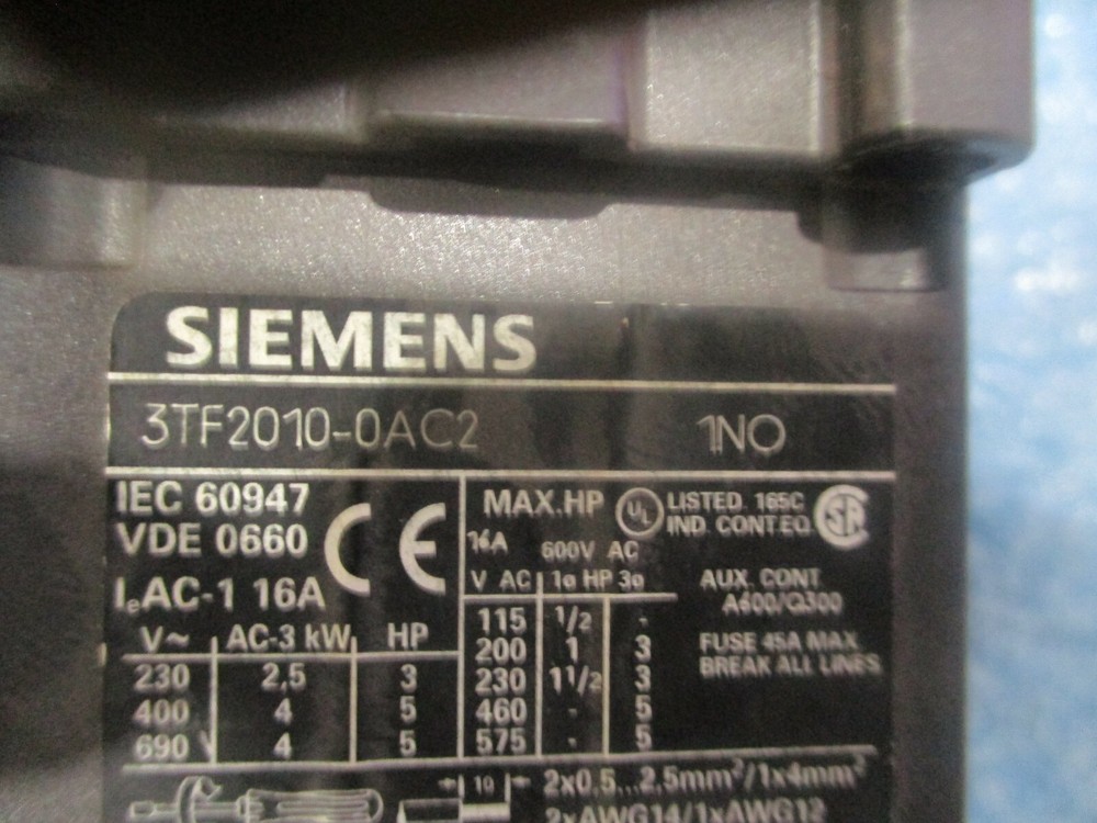 Siemens Model: 3TF2010-0AC2 Contactor. 1NO