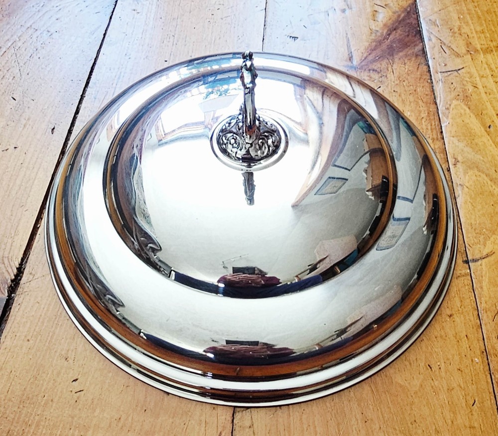 Sheridan Serving Covered Dish 2 QT Pyrex Chafing Stand + Burner Silverplate