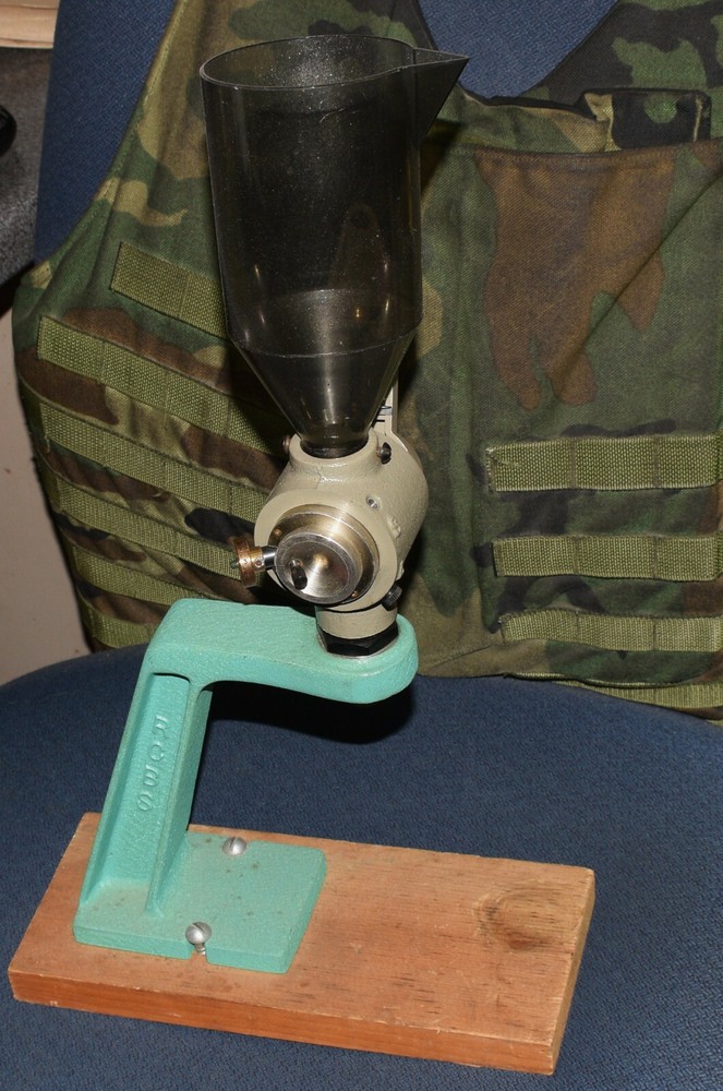 RCBS POWDER MEASURING STAND