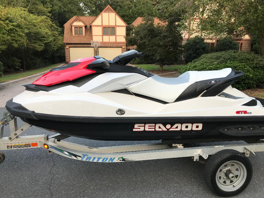 Sea-Doo GTI 155 / 130 GTS 2011 2012 2013 2014 2015 2016 2017 Wake Seat cover