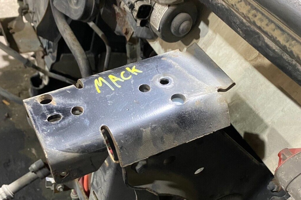 MACK CXU613 HOOD REST SUPPORT BRACKET