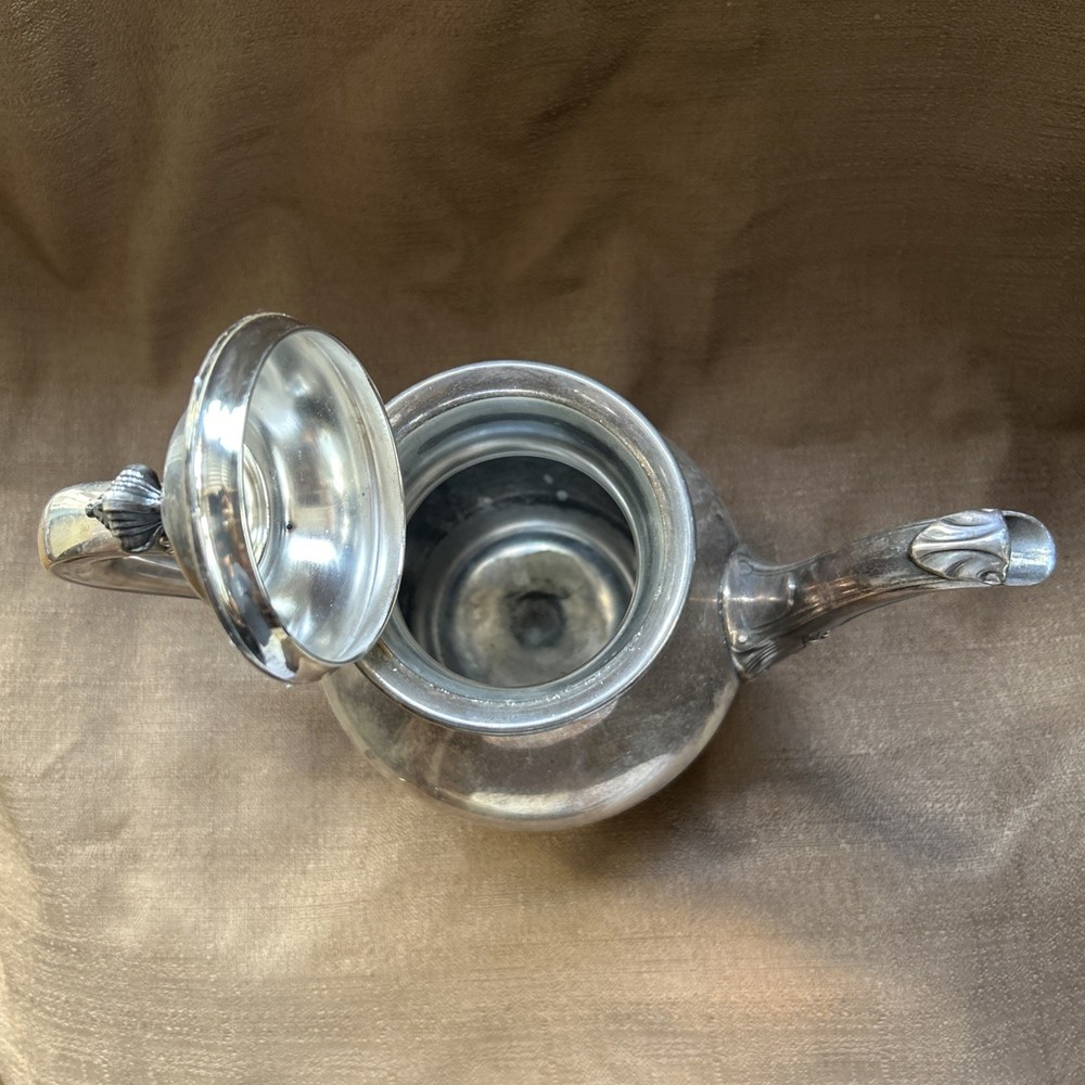 Reed & Barton 5600 "Regent" Hollowware Tea/Coffee Pot