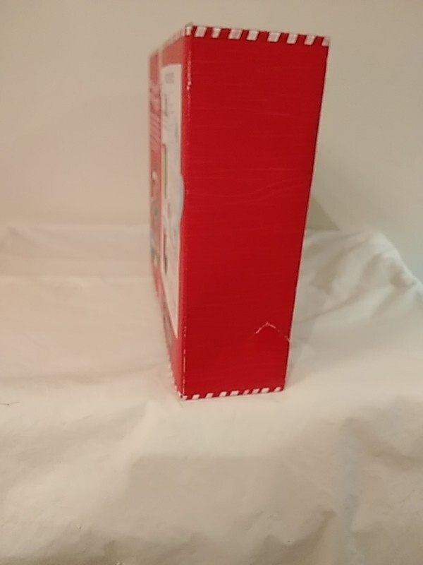 2014 Hallmark Northpole Baking Kit new in damaged box Sealed