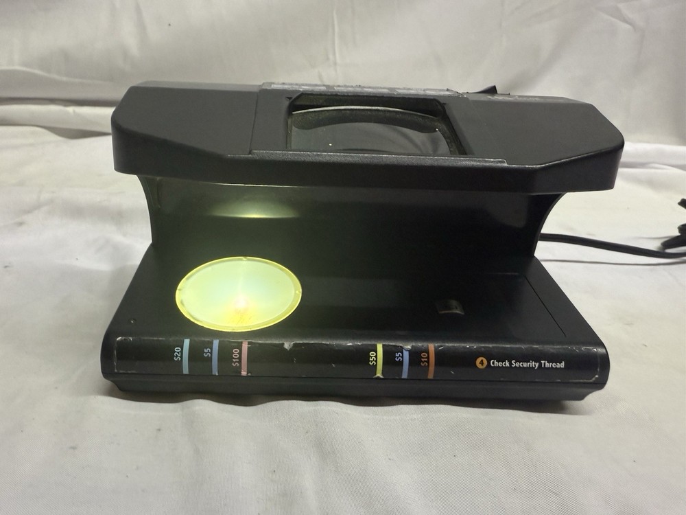 Royal Sovereign counterfeit detector