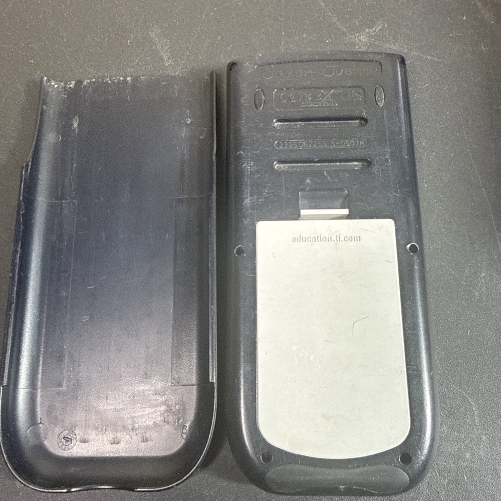 GRAPHING CALCULATOR TI-84 PLUS Texas Instruments TI84 Black Tested