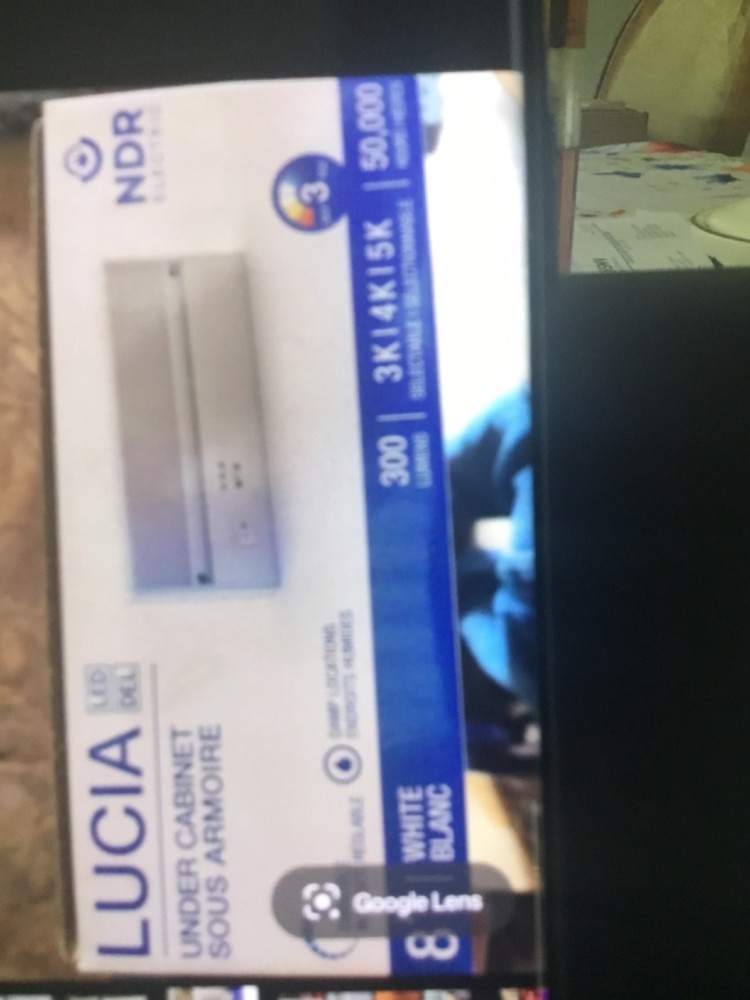 lucia under cabinet light