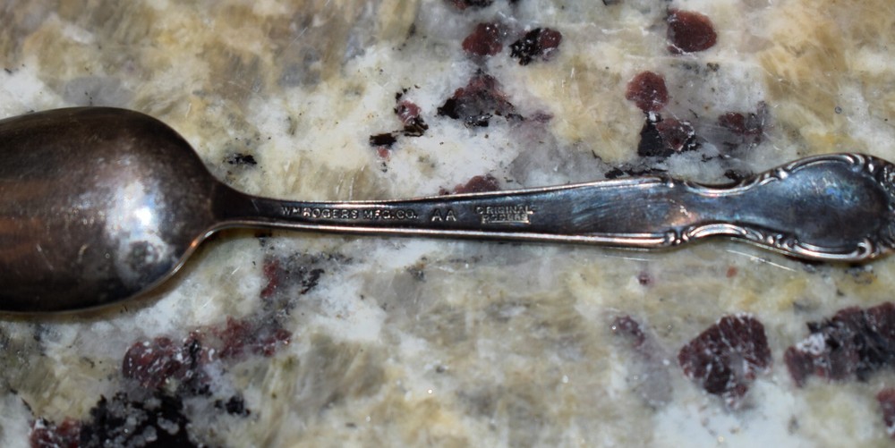 Wm Rogers AA Teaspoon