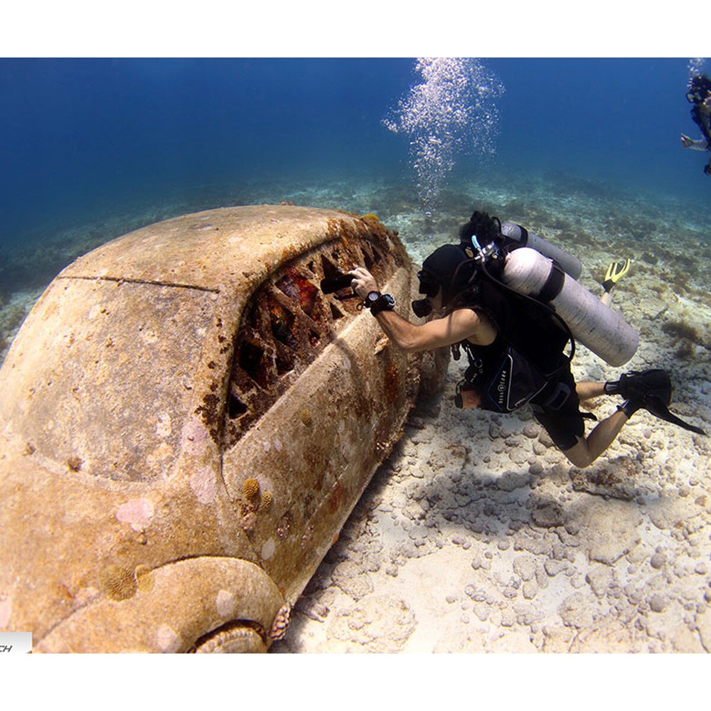 OrcaTorch D860 4200 Lumens Light