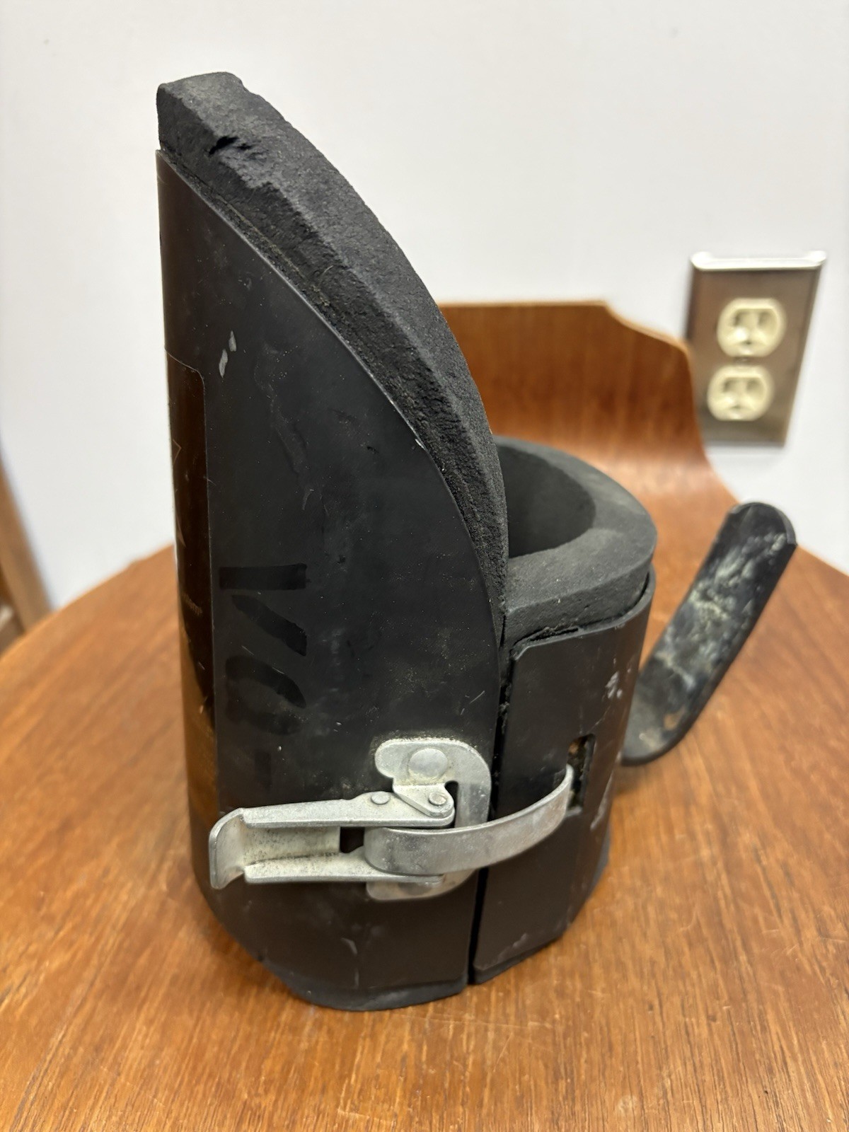 Vintage 1980’s Gravity Guiding System Metal Inversion Boots