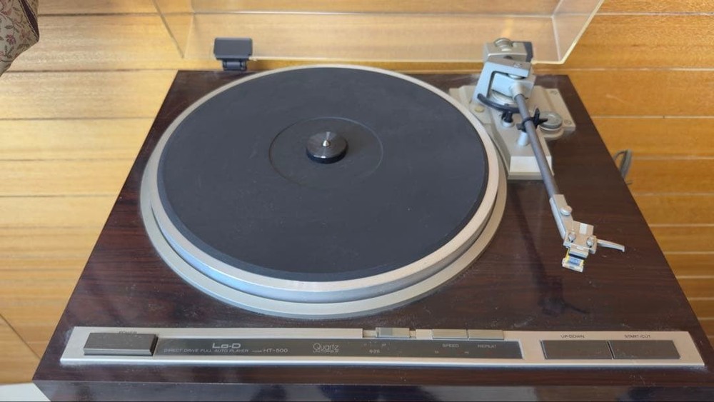Lo-D HT-500 Quartz DirectDrive Turntable Full Auto VC Metal Arm FullyFunction