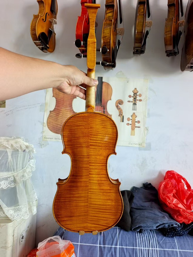 4/4 Violin Solid Flamed maple back spruce top hand Made nice sound