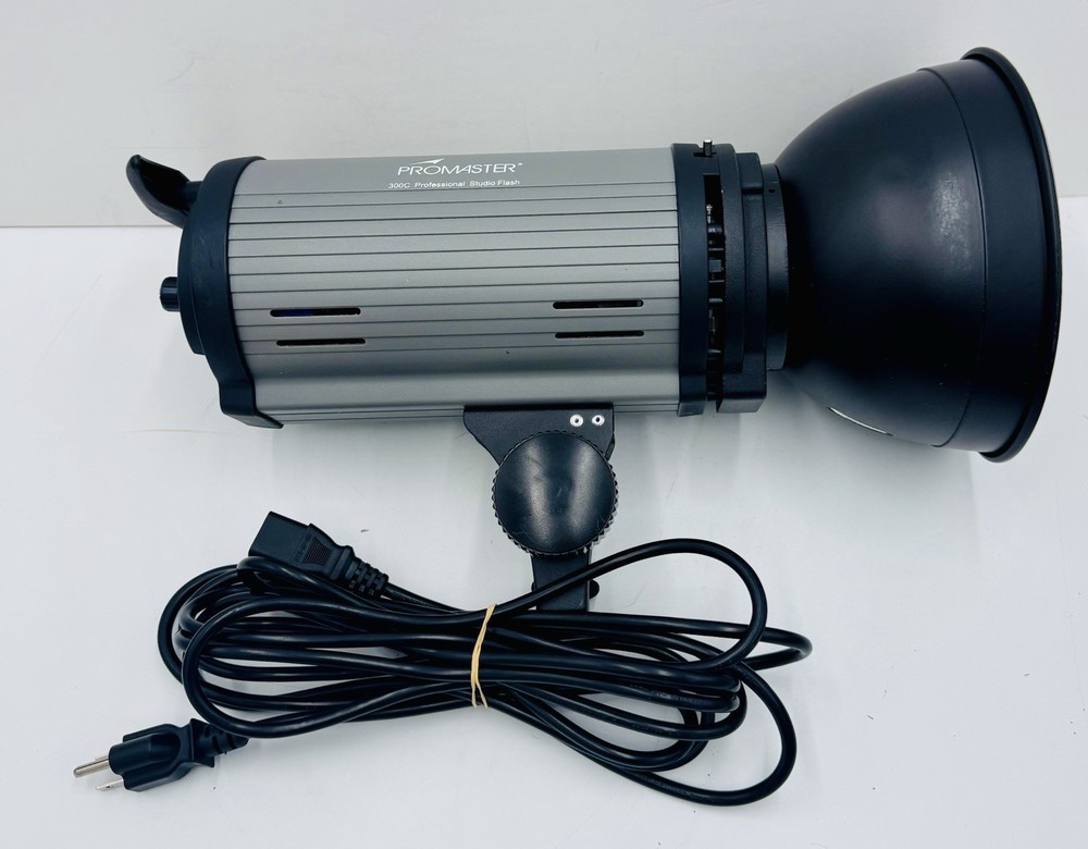 Promaster 300C Professional Studio Flash GREAT WORKING!