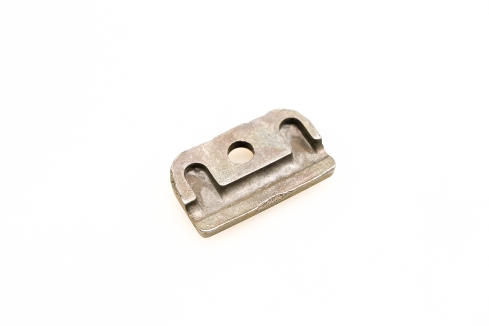 OMC 304021 Cover Clamp NOS
