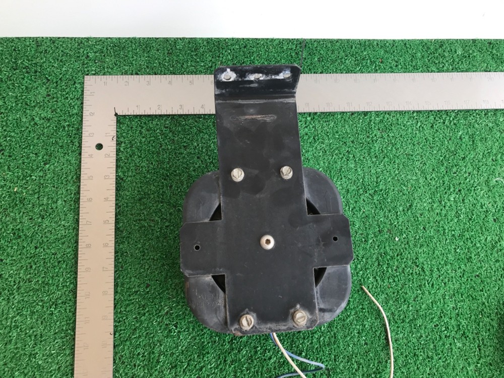 Code 3 C3100 100 Watt Siren Speaker only with Bracket #3