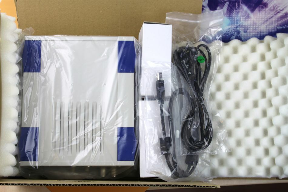 Alitronika AT660USB DVB-S2/S Receiver, Demodulator, Recorder, Converter & Player