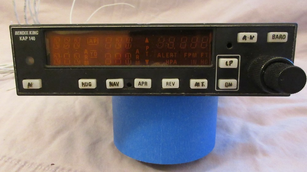 Bendix/King KC-140 2-axis Autopilot Computer with altitude preselect, with tray.