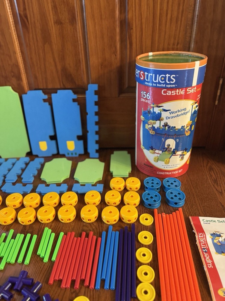 Superstructs Castle Set #0402 INCOMPLETE SET