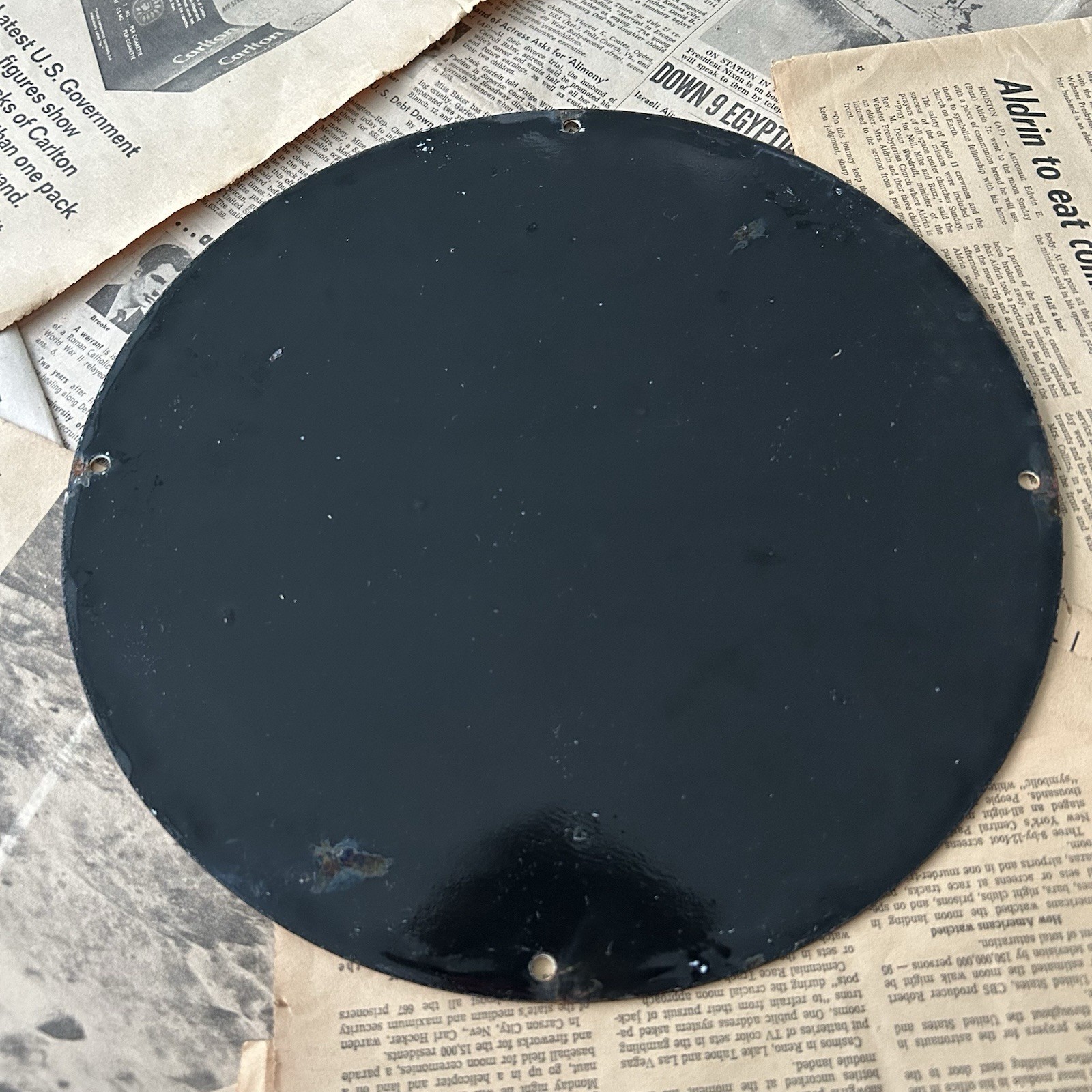 VINTAGE WINCHESTER FIREARMS HUNTING AMMO 12 INCH PORCELAIN ENAMEL SIGN