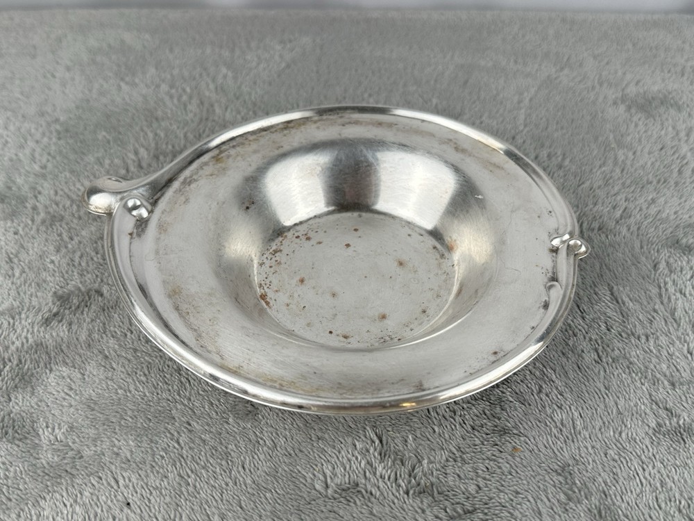 Antique WM Rogers #948 nut bowl candy bon bon silver plated 6”