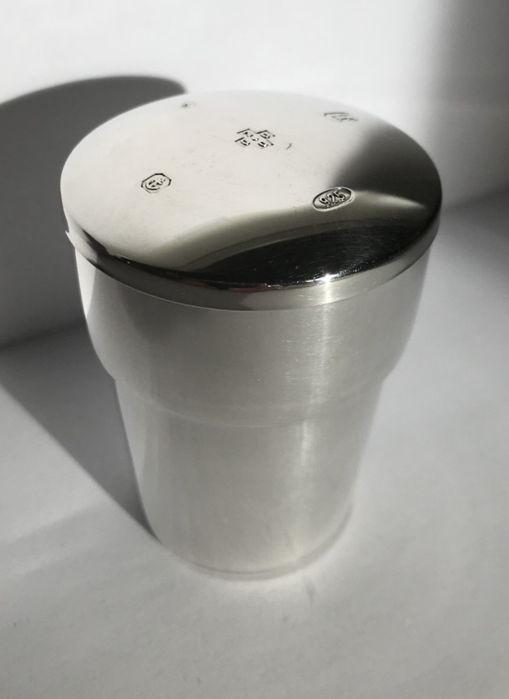Asprey & Garrard sterling silver lidded cup, 2000