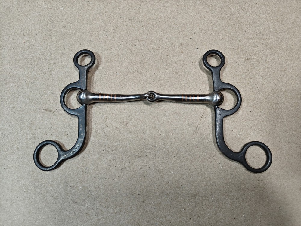 AJ Tack Argentine Snaffle Bit with Engraved Cheeks, 5-1/2” 🇺🇲
