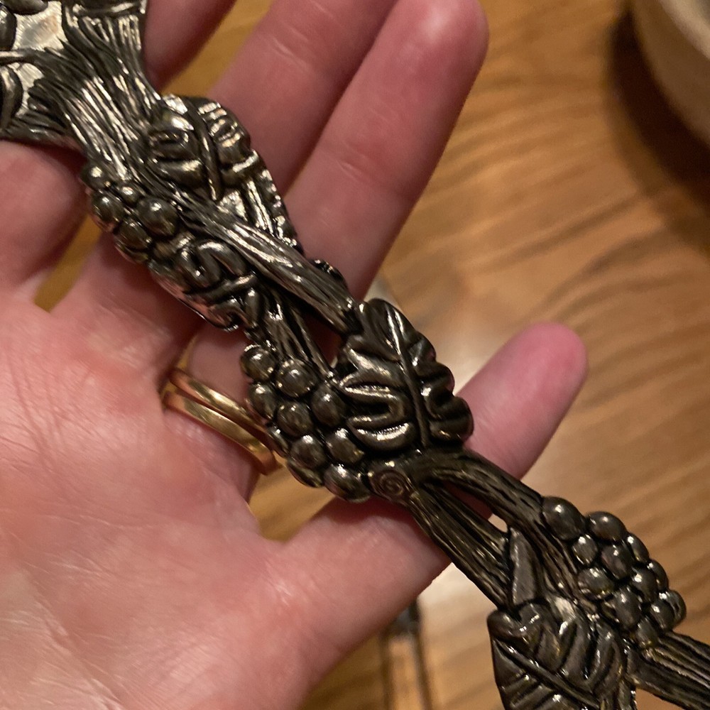 Vintage Lot Cake / Pie Server Grapes & Leaves Ornate Silverplate & Glass Handle