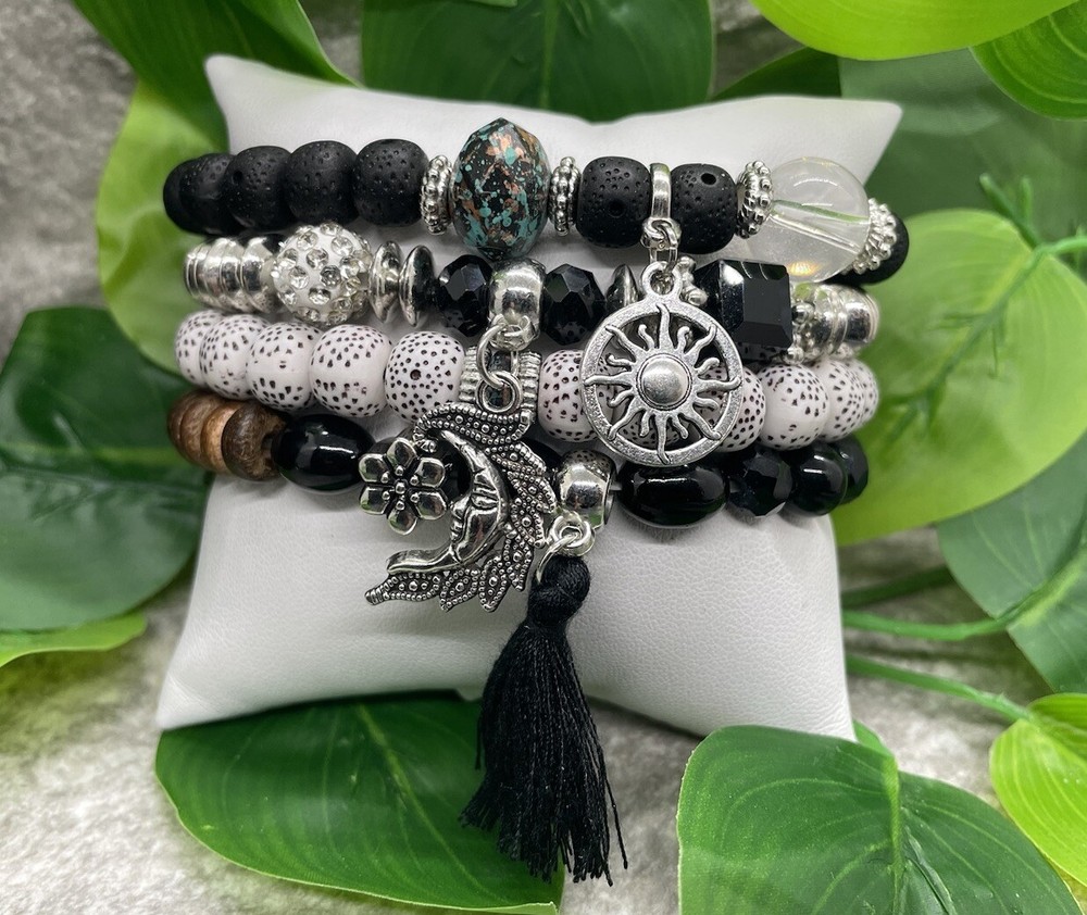 4 PC Handmade Boho Beaded Stackable 7.5” Plus Stretch Bracelet Set New A4912