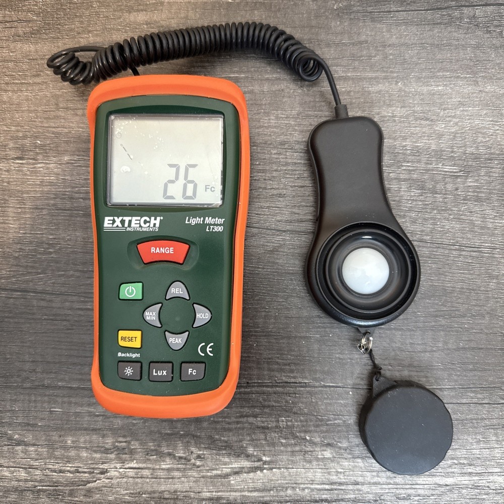 Extech LT300 Digital Light Meter