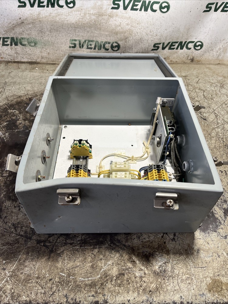 Circle AW B-Line Type 4 Enclosure And Rectifier LR78446