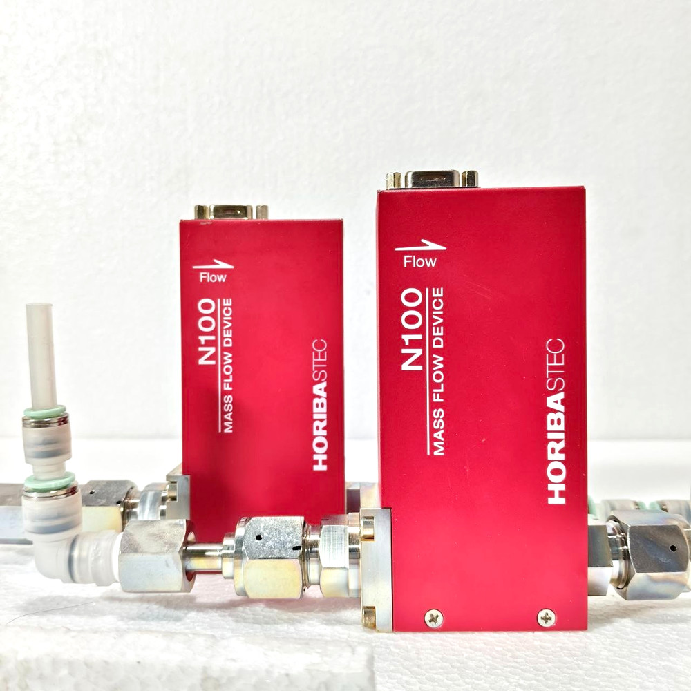 HORIBASTEC SEC-N142MGR MASS FLOW CONTROLLER FLOW RATE 200 SLM N100