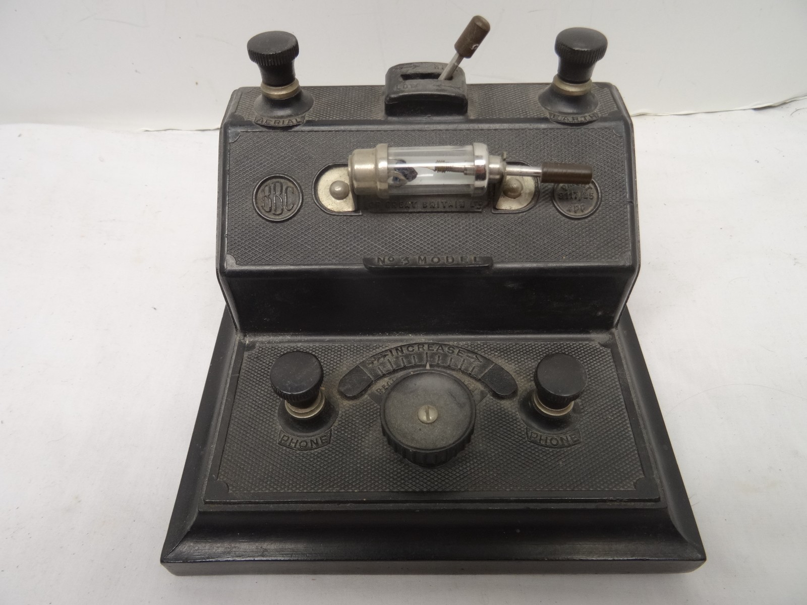 Brownie Wireless Company Model 3 crystal radio receiver