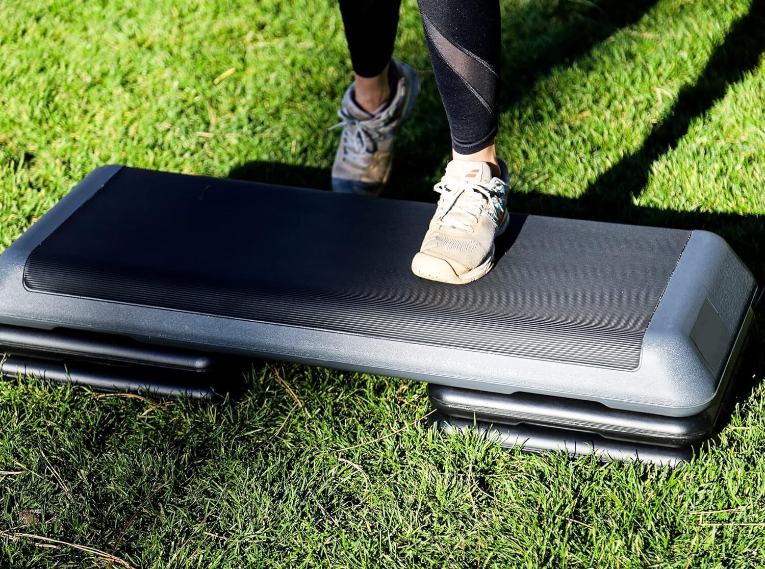 43'' Exercise Aerobic Step Platform Adjustable Fitness Stepper w/4 Risers Grey