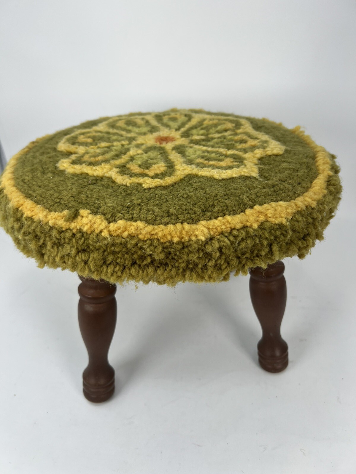 Vtg Round Footstool Floral Hooked Rug Top Wooden Legs MCM 8.75 x 12” Avacado