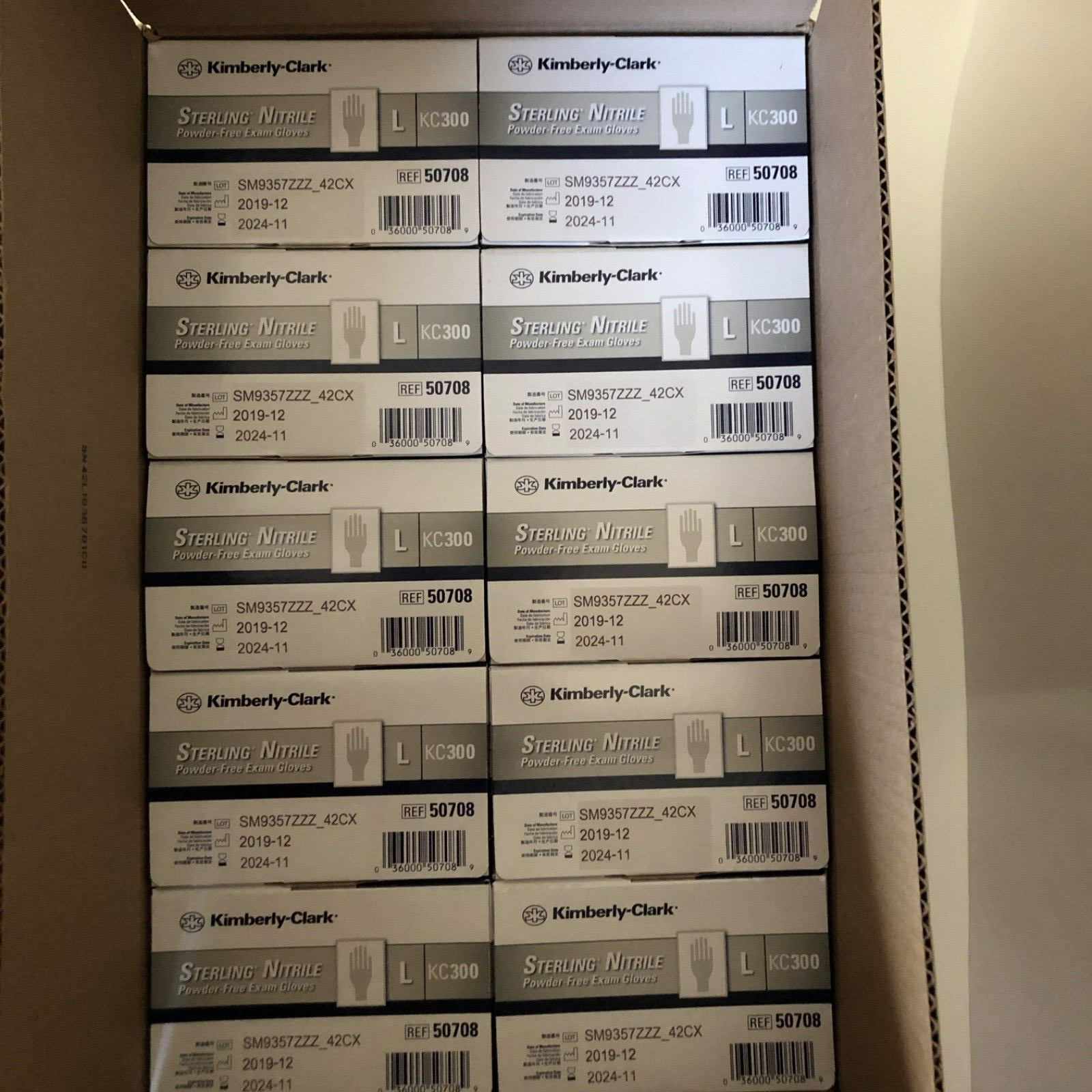 2000 Count Case - Kimberly Clark Nitrile Exam Gloves Size Large Exp. 11/2024