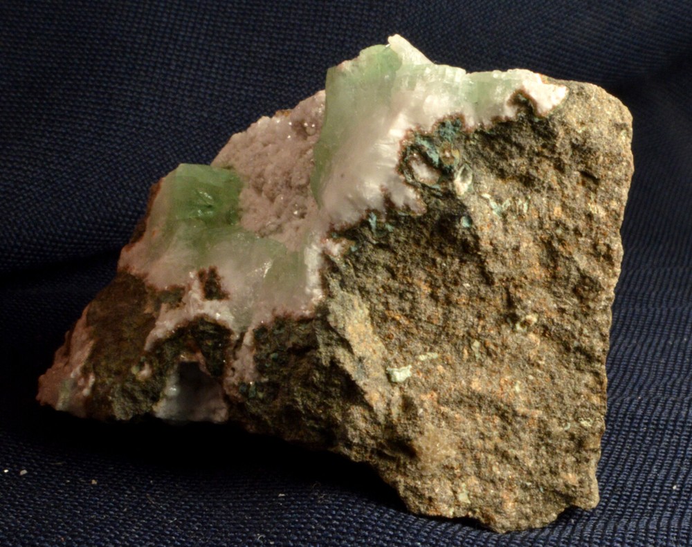 #6937 Green Apophyllite - India