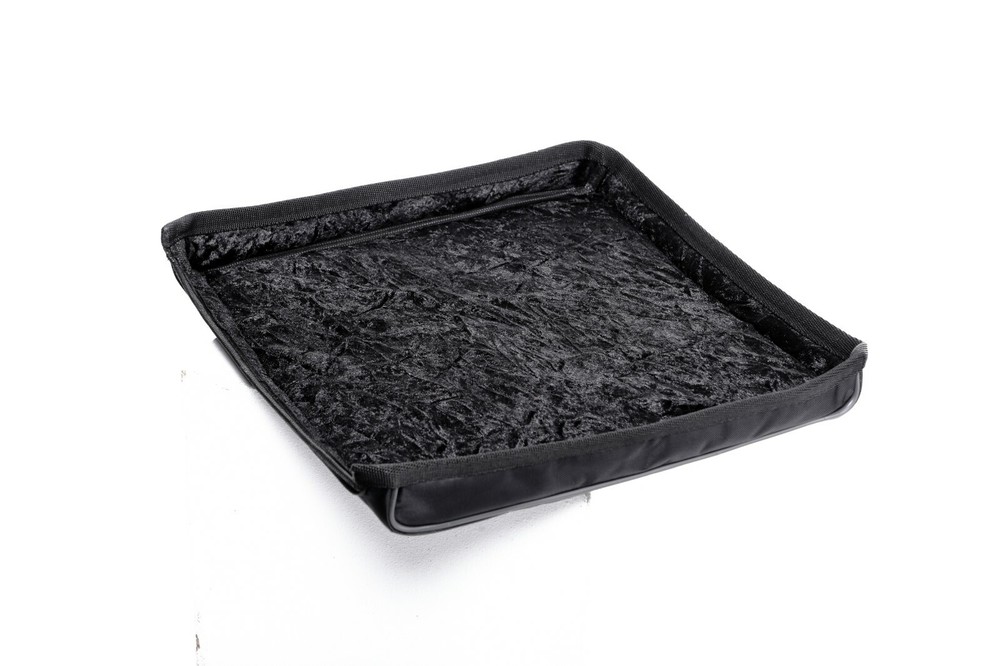 Custom padded cover for Reliq Matrix Mixer