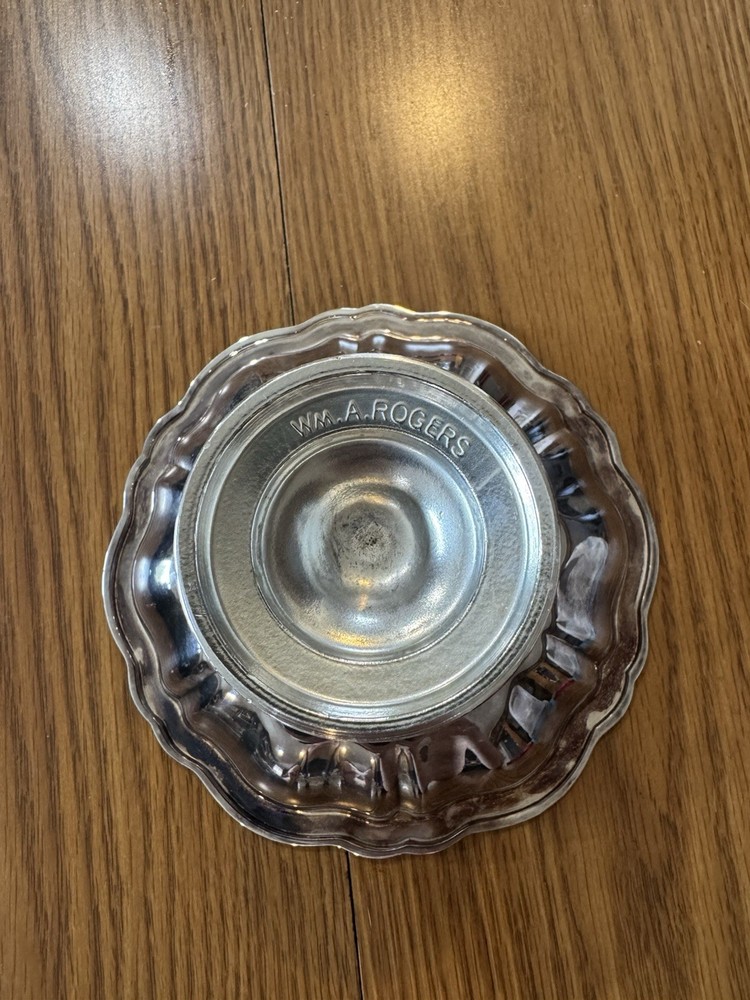 Wm. Rogers silverplate candy dish, 5.5” diameter