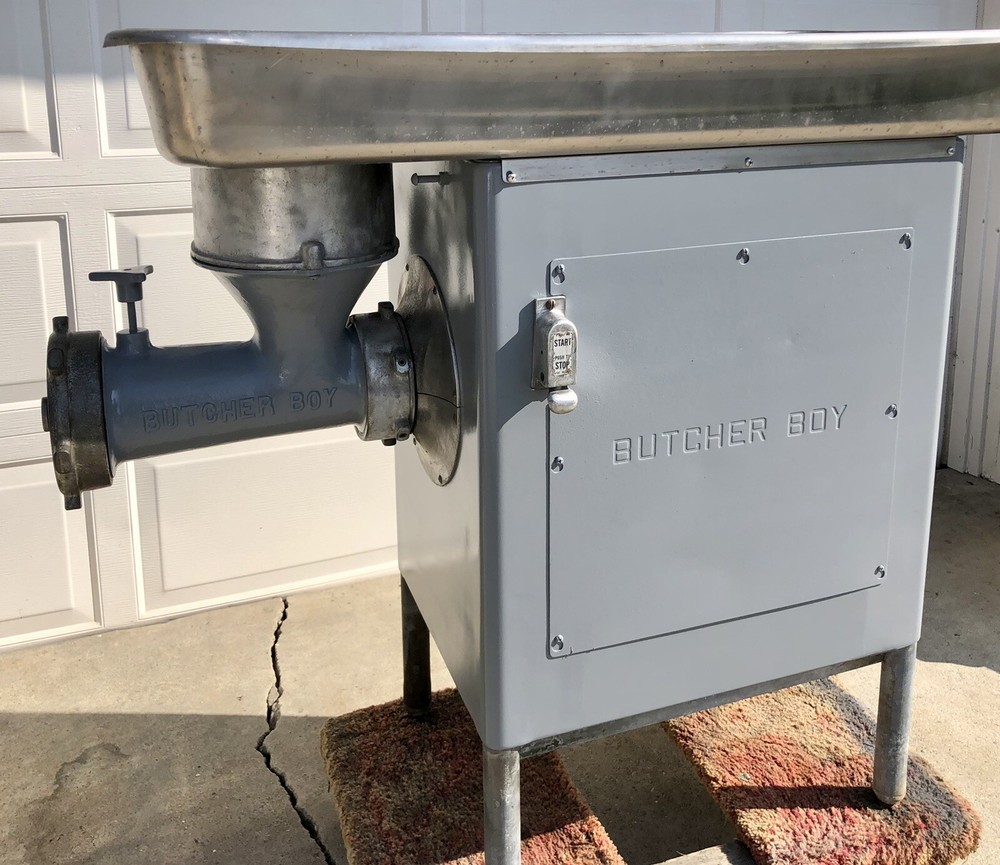 BUTCHER BOY A52 MEAT GRINDER