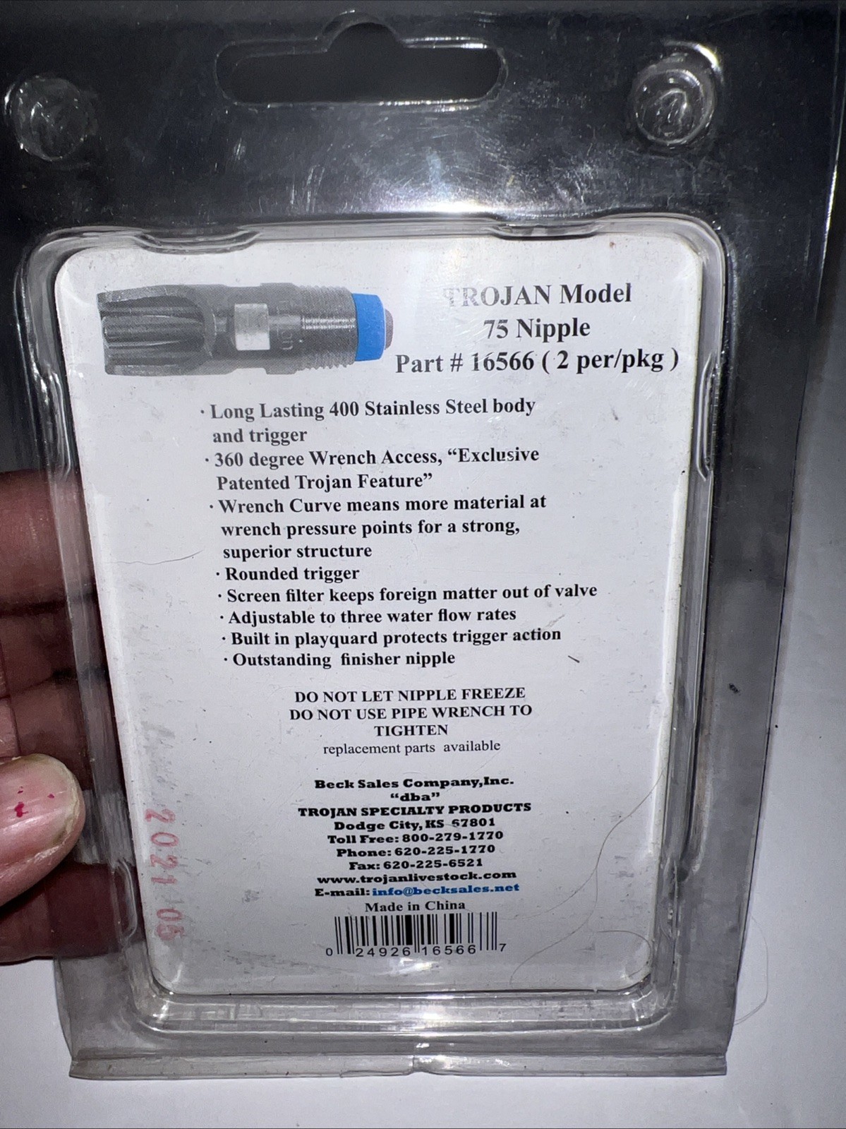 Trojan Model 75 Automatic Watering Nipple - 2 pk New