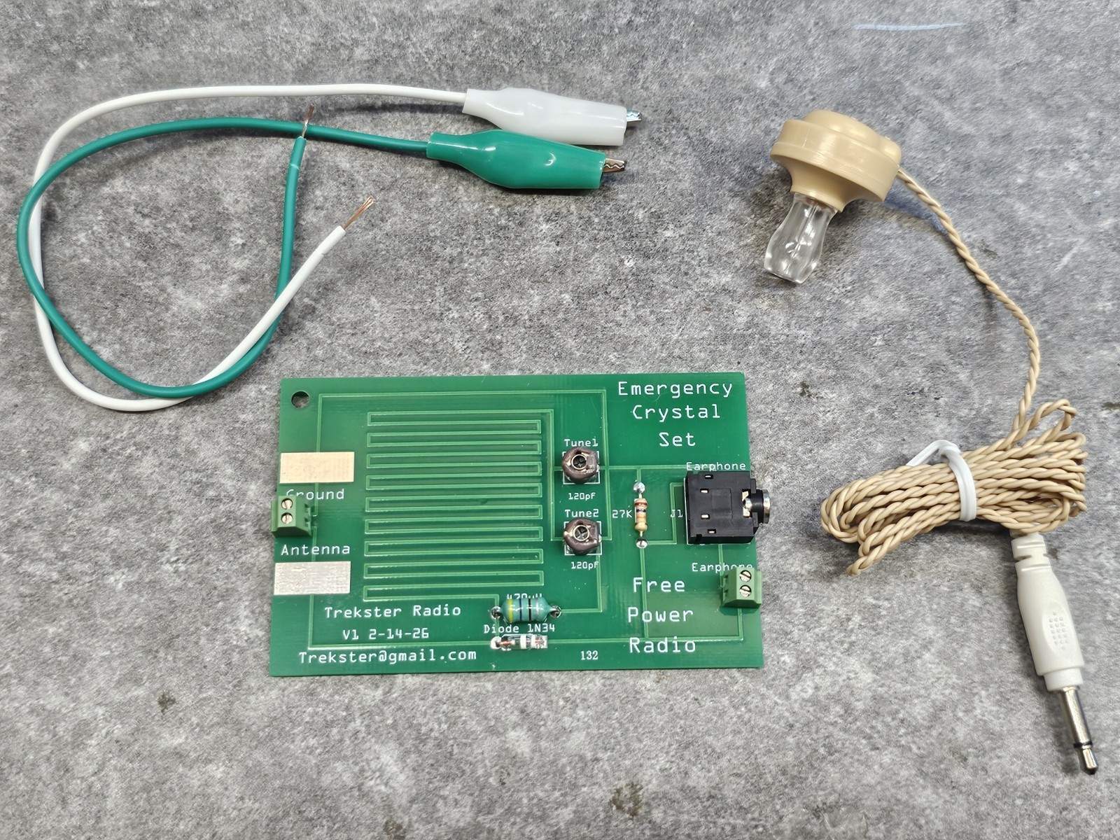 EMERGENCY CRYSTAL RADIO KIT - Build Your Own Crystal Radio !!!