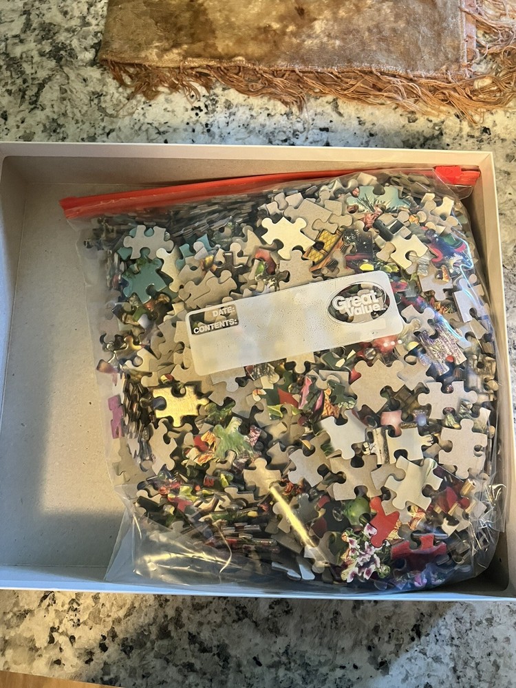 1000 Piece Jigsaw Puzzle “Snowy Delight”