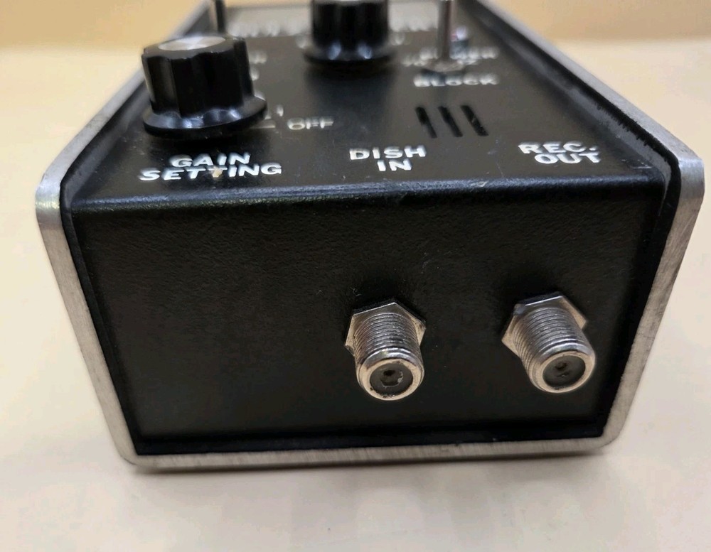 Bulz-I-Meter V Satellite Dish Alignment Meter Powers up