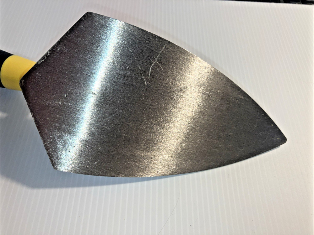 7"x3" Masonry Trowel with Soft Touch Handle